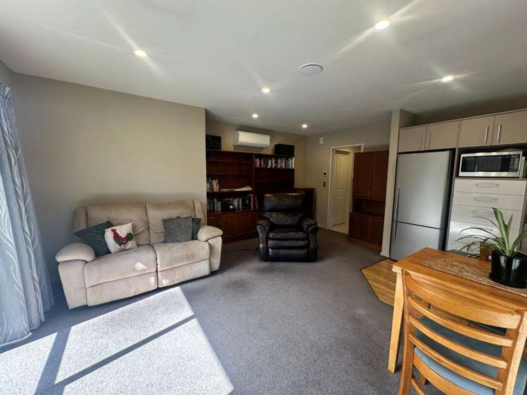 19B Bassett Street Burwood_8