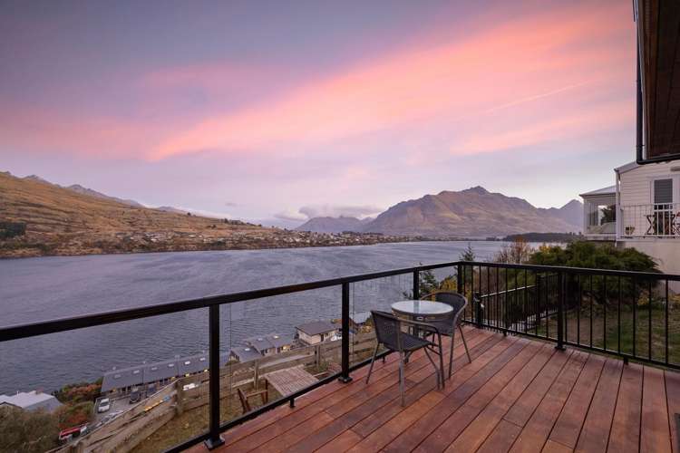 22 Golden Terrace Queenstown_23