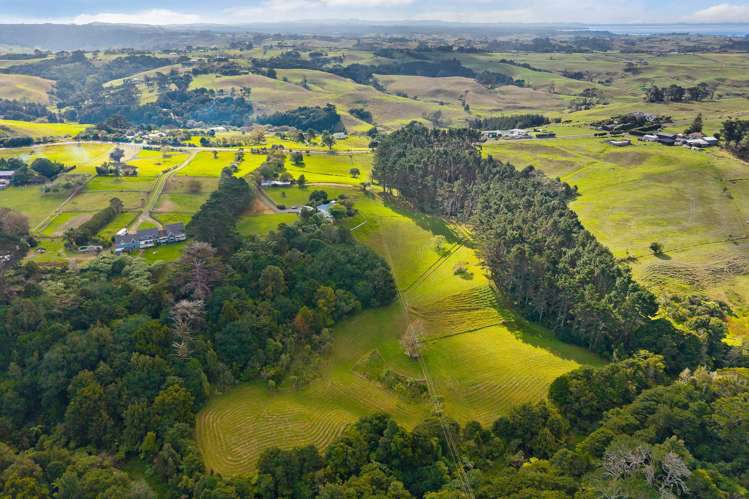 175 Gleeson Road Waiuku_39