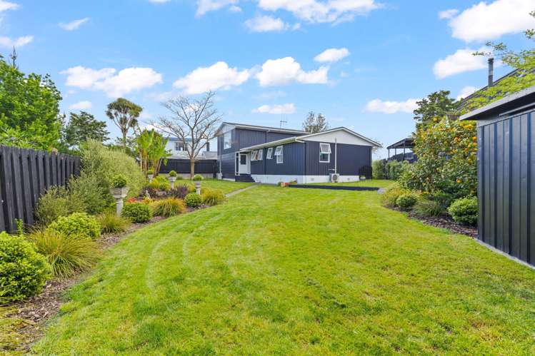 9 Meads Place Bulls_21