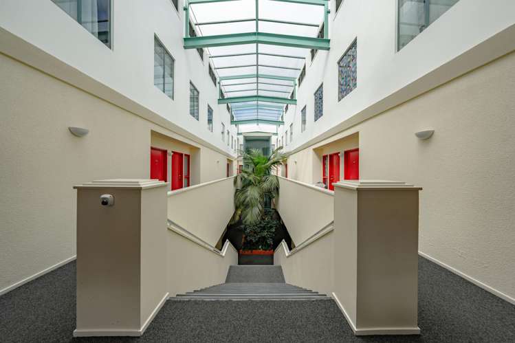 2M/68 Mokoia Road Birkenhead_22