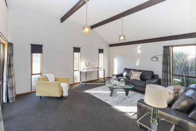 176 Rocking Horse Road Southshore_4