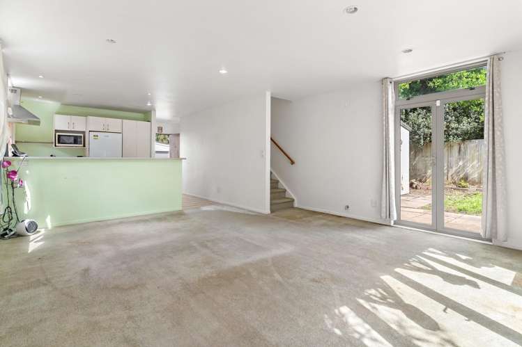 22d Mead Street Avondale_2