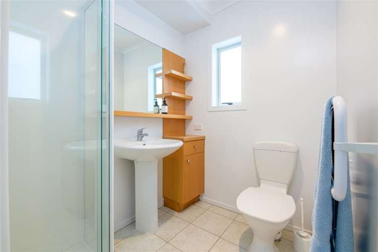 20/218 Green Lane Epsom_11