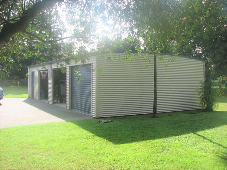 176 Young Road Paengaroa_7