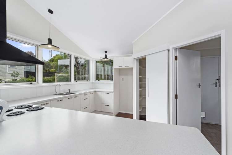 94 Aberdeen Road Campbells Bay_10