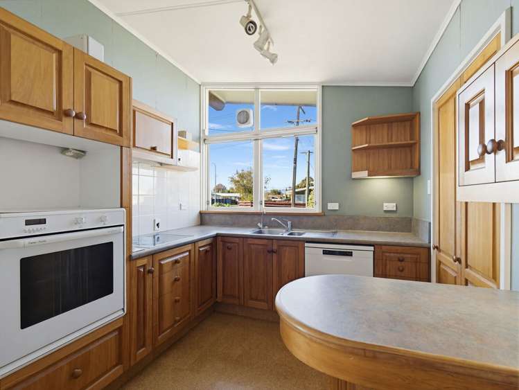 82 Sherwill Street West Feilding_11