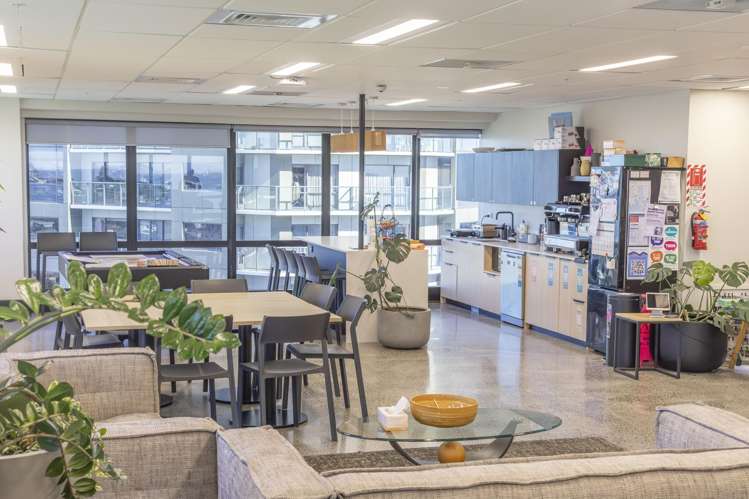 Level 13/5-7 Byron Avenue Takapuna_6