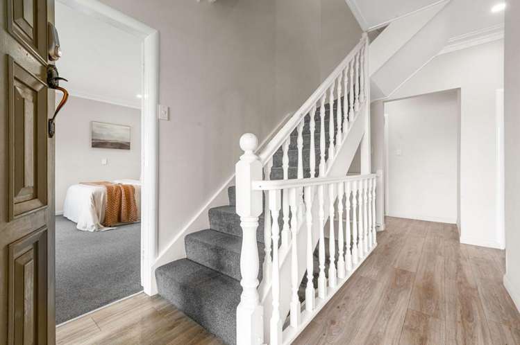 45 Lake Domain Rd_13