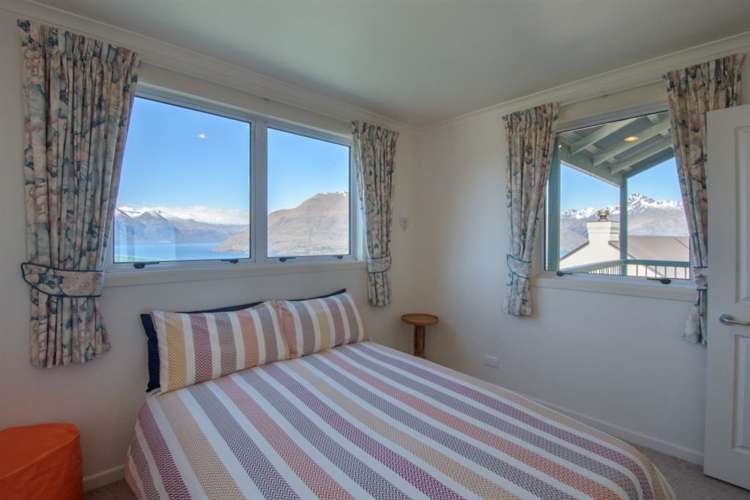 48a Greenstone Place Fernhill/Sunshine Bay_12