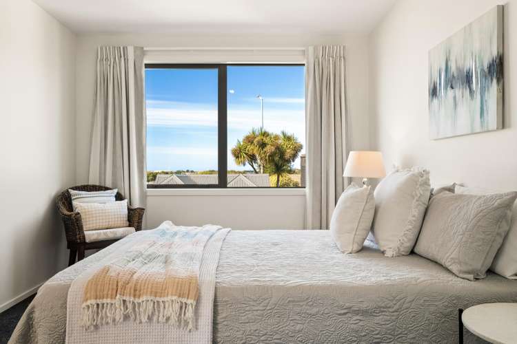 7 Parkside Avenue Caversham_15