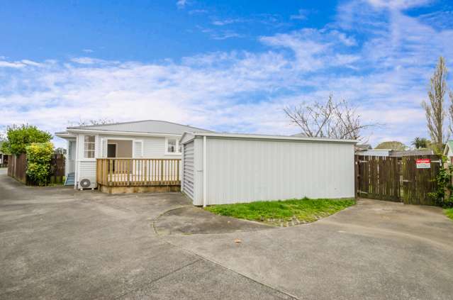 1/130 Parkhurst Road Parakai_1