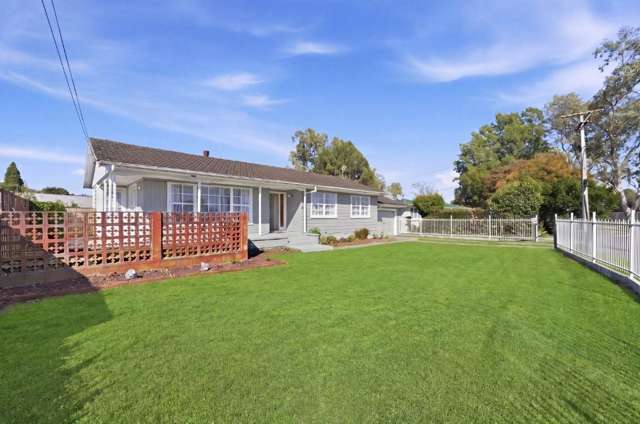 Charming Family Home in Melville, Hamilton