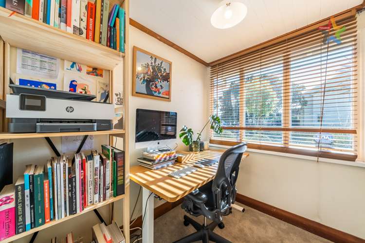 17 Pirie Crescent Moera_6