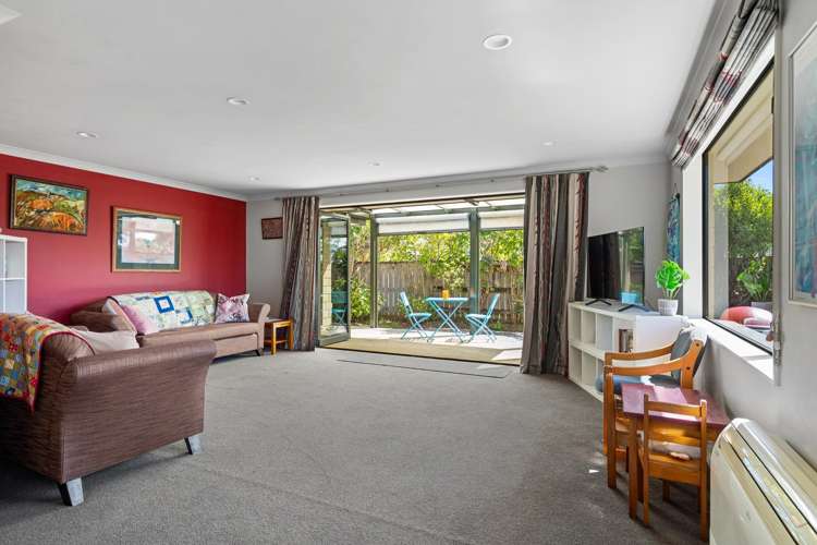 15 Kingsford Drive Stoke_8