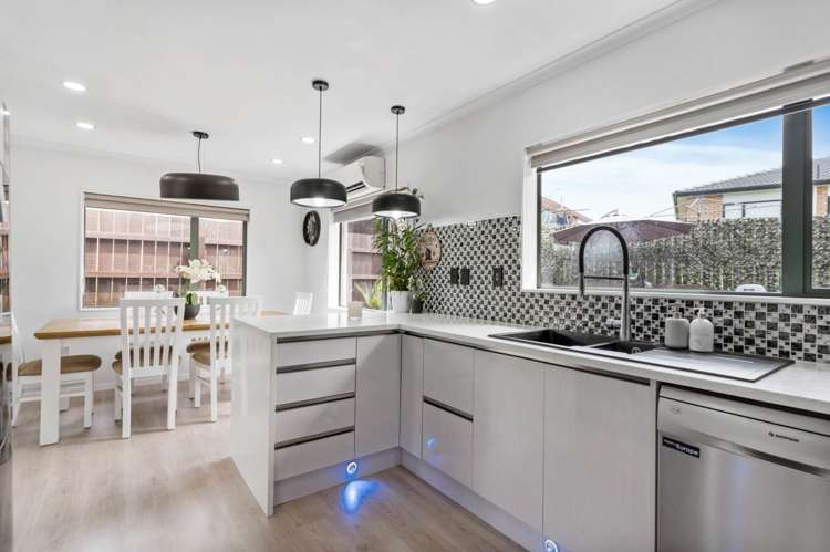 27 Bellville Drive Clendon Park_26