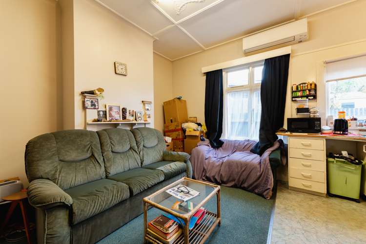 240 South Road Caversham_26