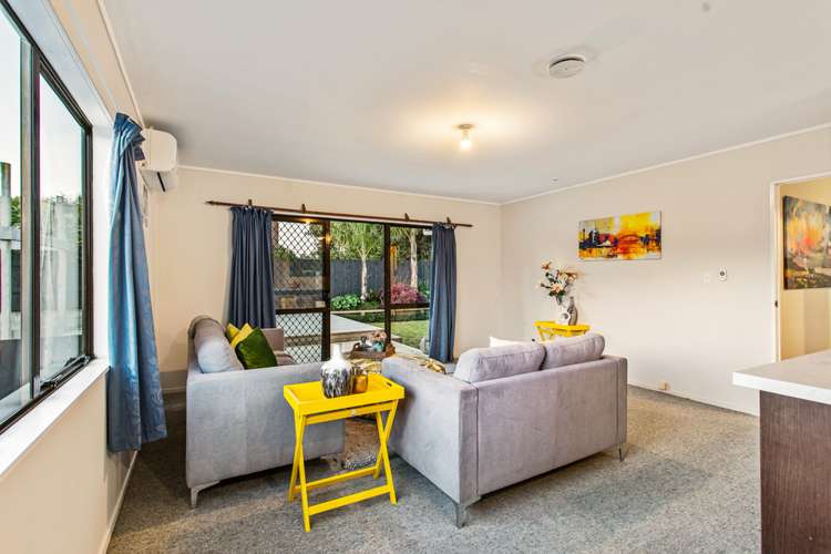 2/45 Taioma Crescent Te Atatu Peninsula_9