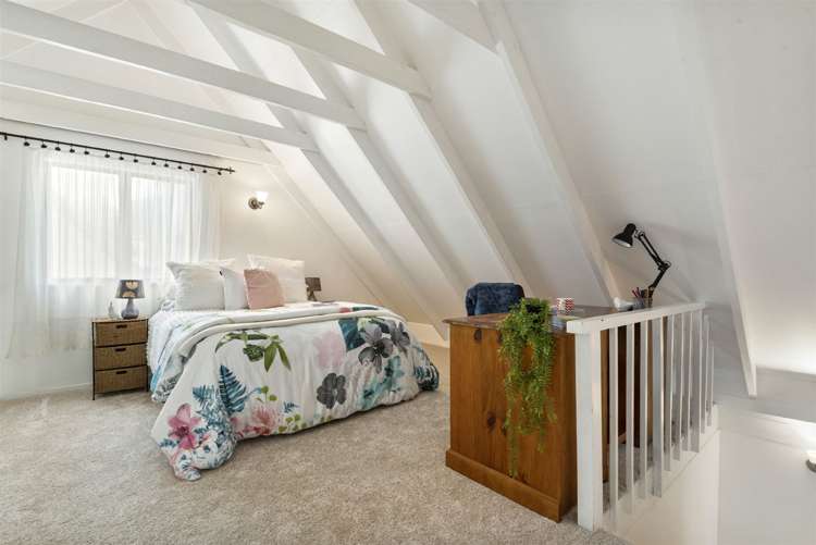 2/1 Mulberry Place Glenfield_12