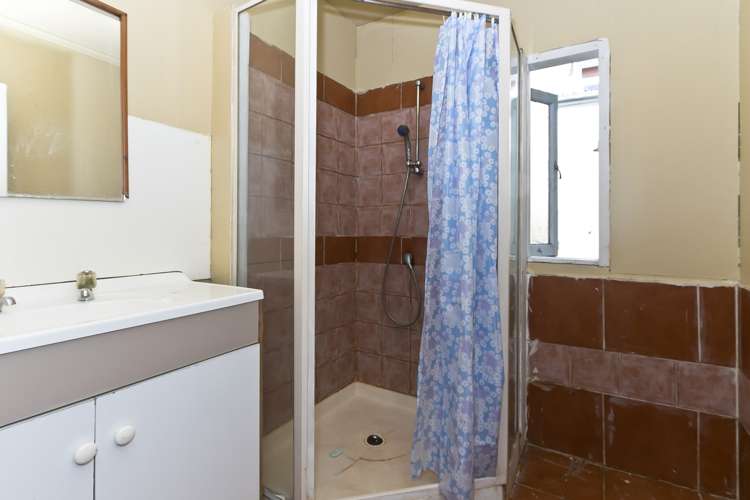 36 Clayburn Road Glen Eden_12