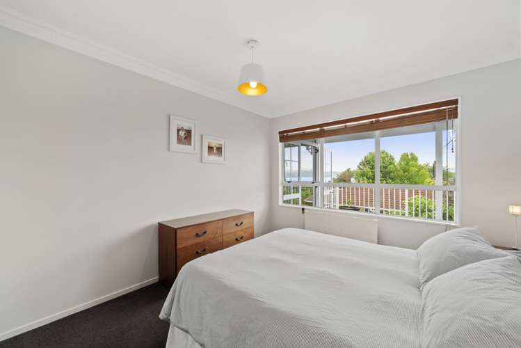 4 Ingle Avenue Waipahihi_15