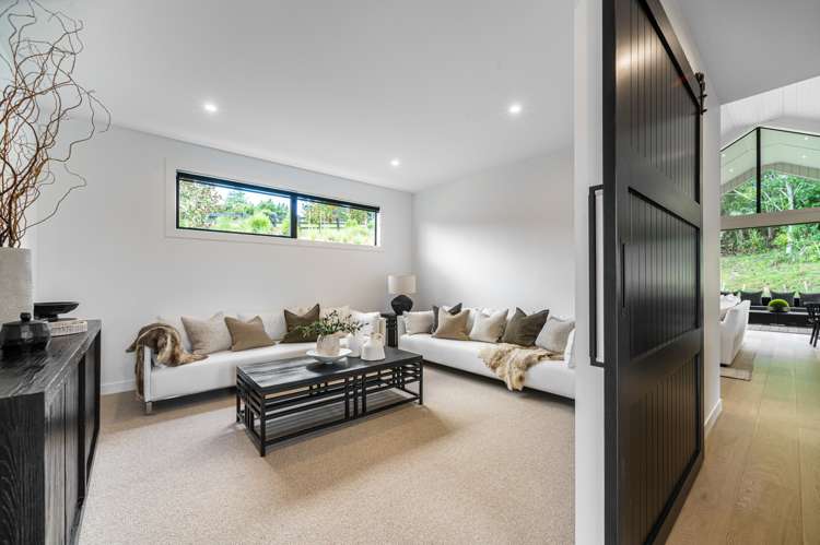8 Collings Drive Lucas Heights_6