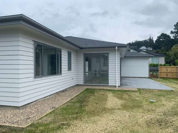 6 Pheasant Close Stanmore Bay_8