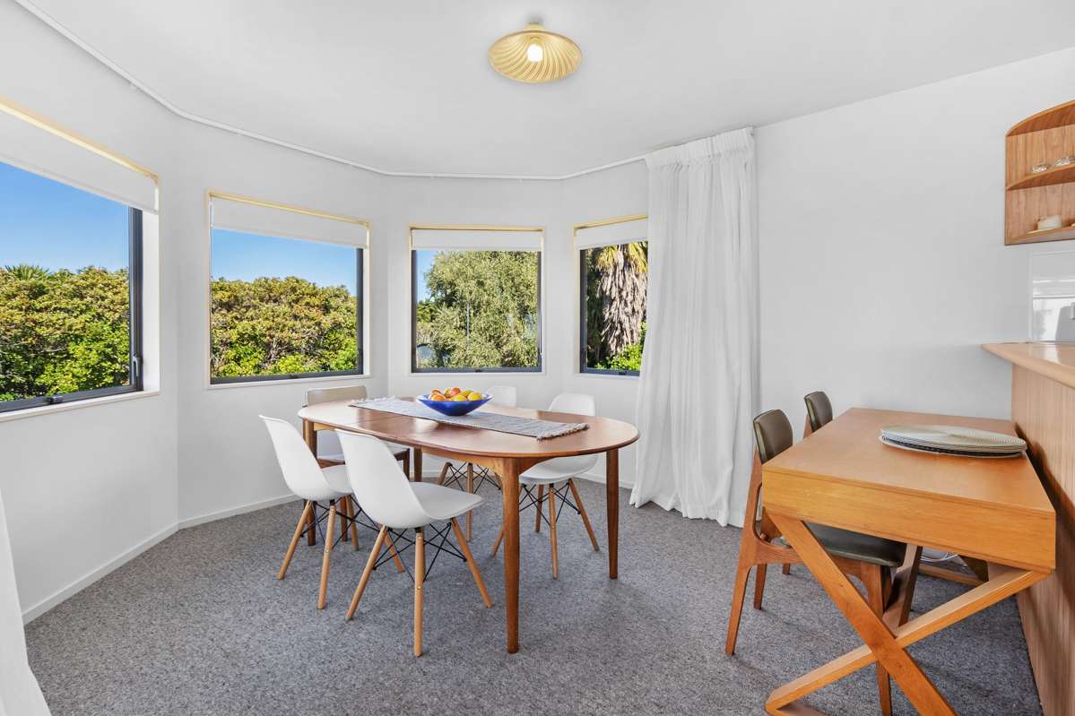 1692E Wainui Road_4
