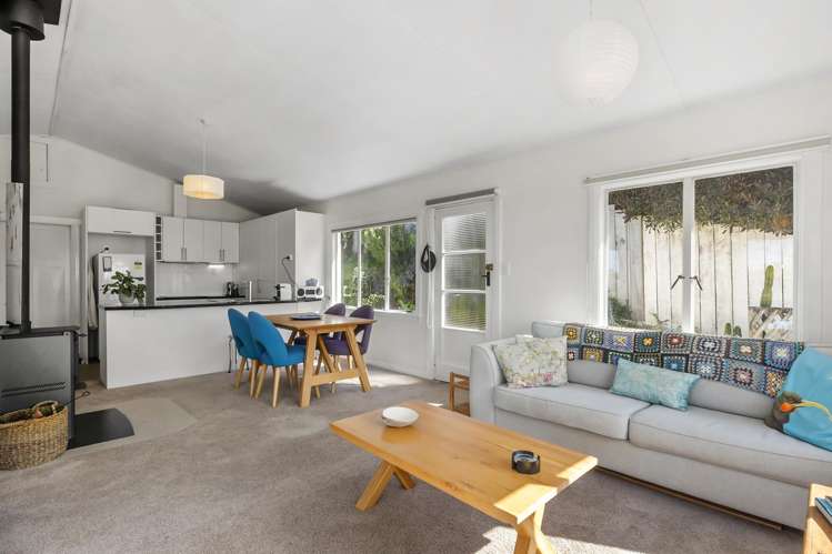 81 Stornoway Street Karitane_7