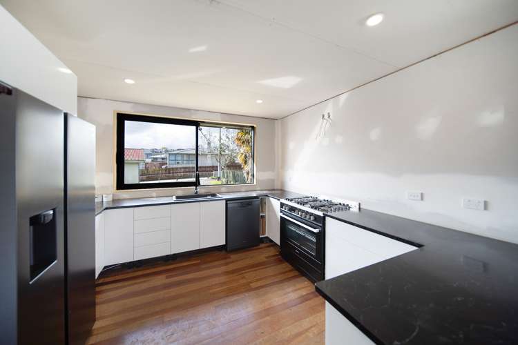 29 Olive Crescent Papatoetoe_6