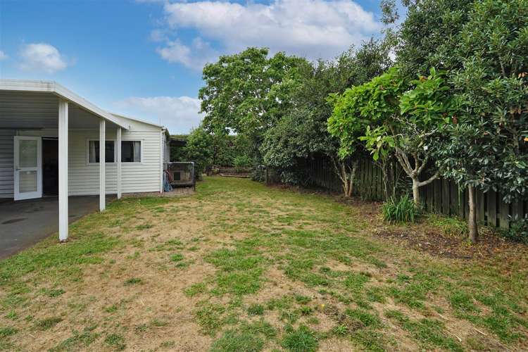 72 Enderley Avenue Enderley_19