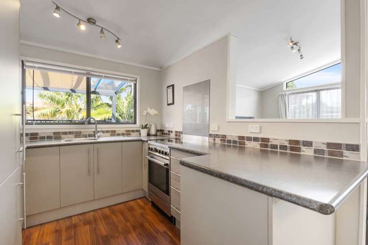 7A & 7 Gleneagles Grove Wattle Downs_6