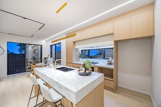 Stunning Homes - Act Fast!