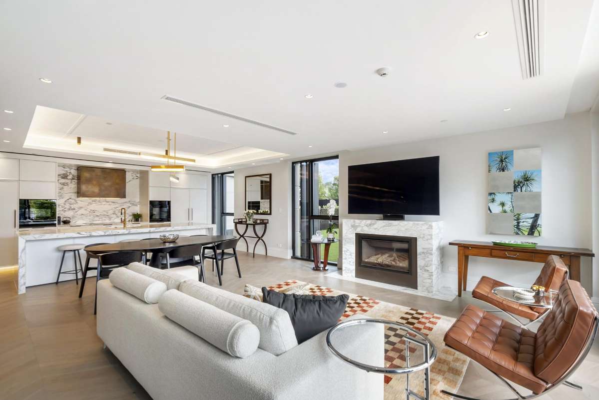 103/4 Victoria Avenue_2