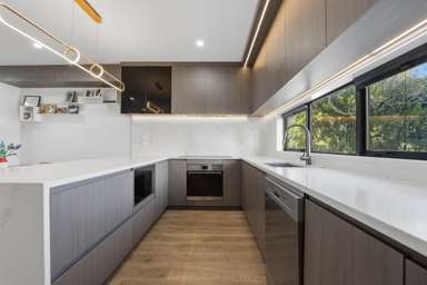 4/12 Tawera Road_4