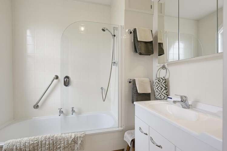 8 View Road Houghton Bay_18