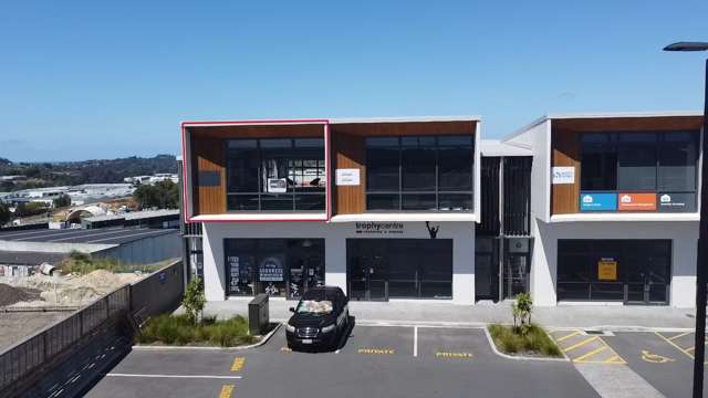 20/2181 East Coast Road Silverdale_1