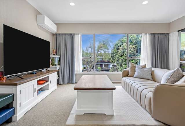 2/152 Bucklands Beach Road Bucklands Beach_1