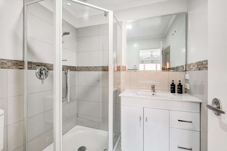 15 Cascaden Road Gulf Harbour_26