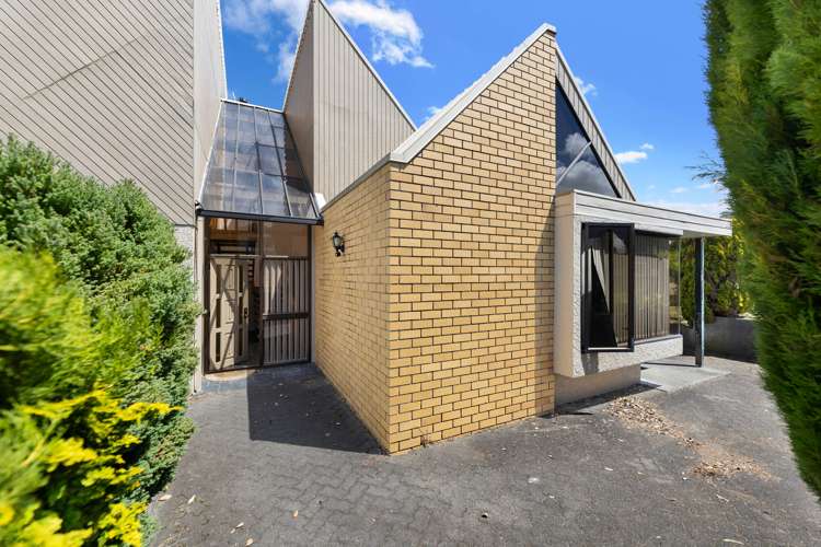 1 Gillies Avenue Taupo_12