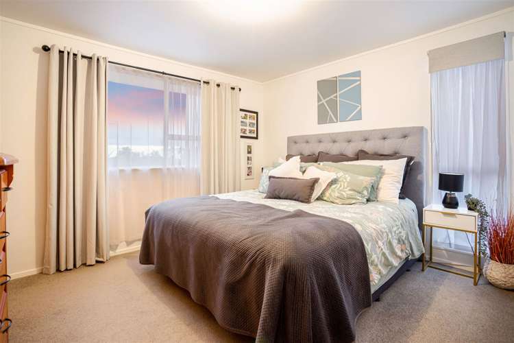 8 Sari Place Massey_7