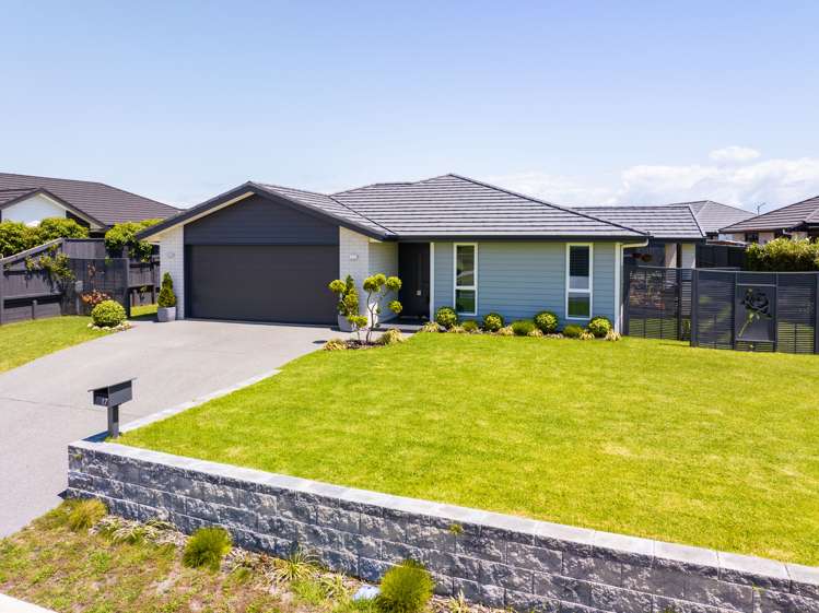 17 Powhaitere Road One Tree Point_35