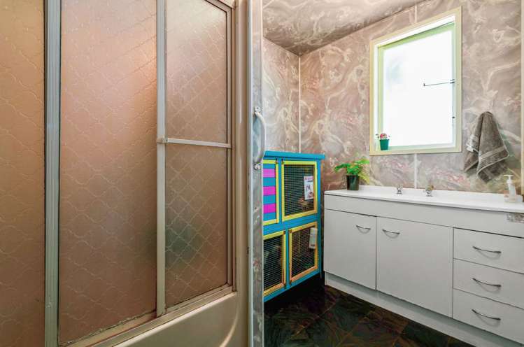 167 Old Wairoa Road Papakura_10