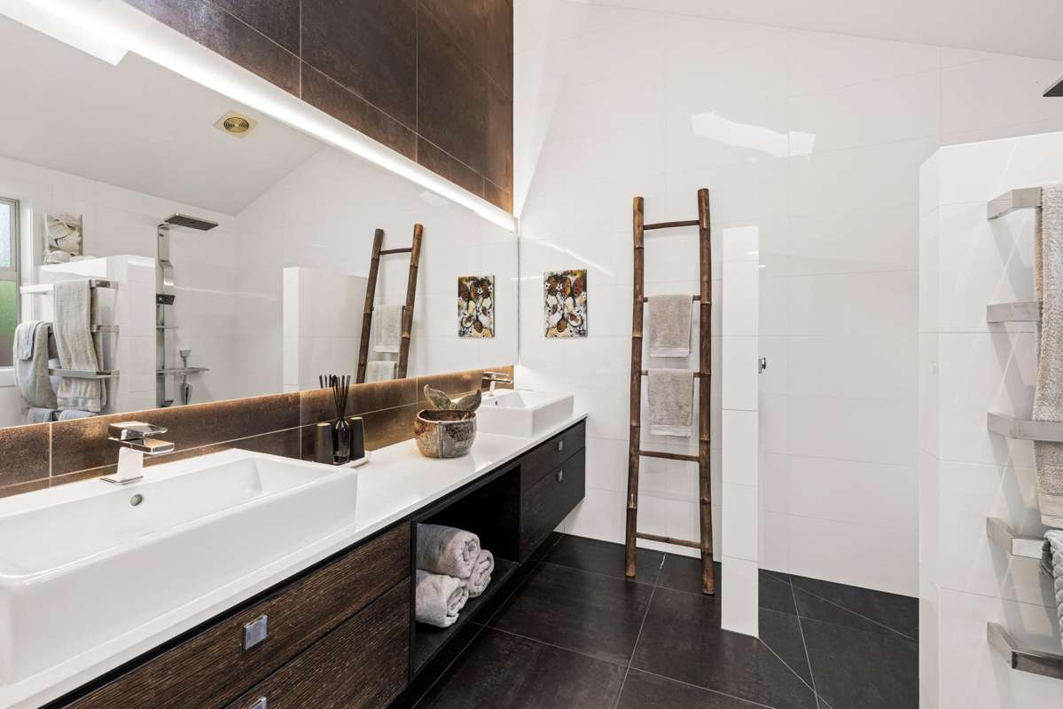 11 Riverside Drive_5