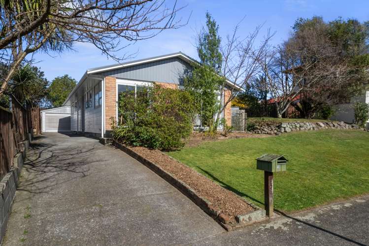 22 Brightwater Crescent Totara Park_1