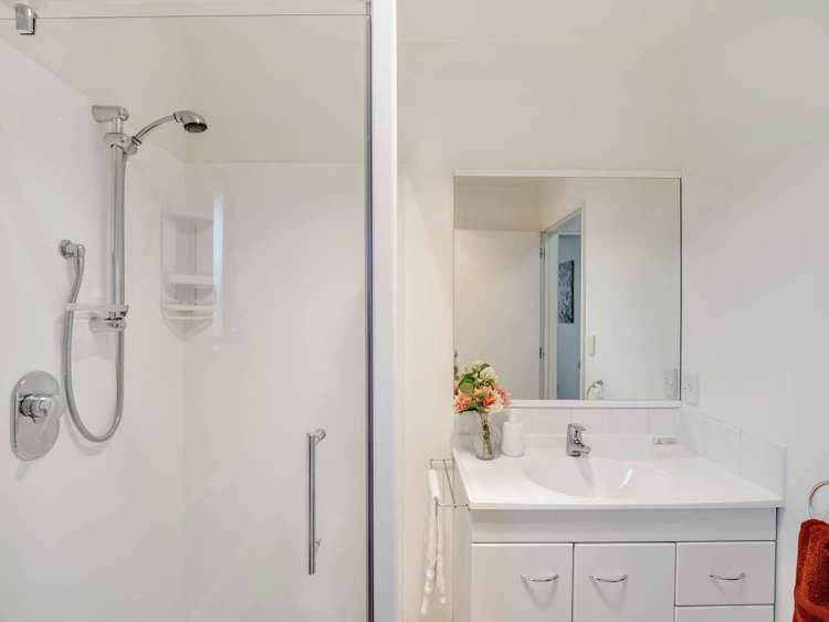 1/117 Yaldhurst Road Sockburn_16