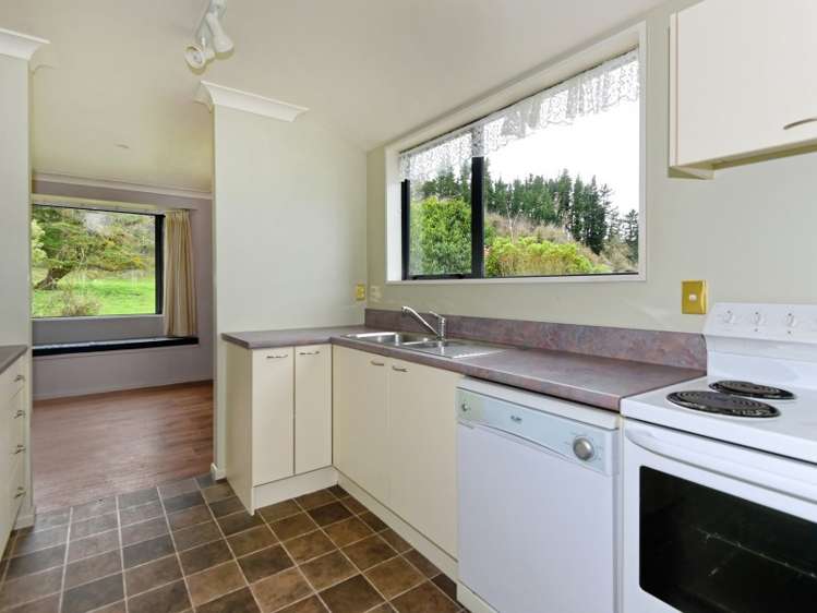 5 Railway Terrace Glentunnel_8