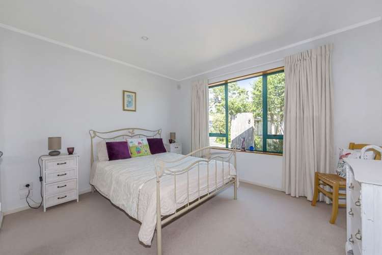 8 Angel Way Stanmore Bay_10