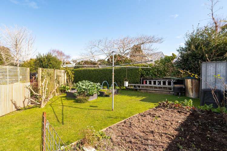 11 Pohutukawa Drive Athenree_4