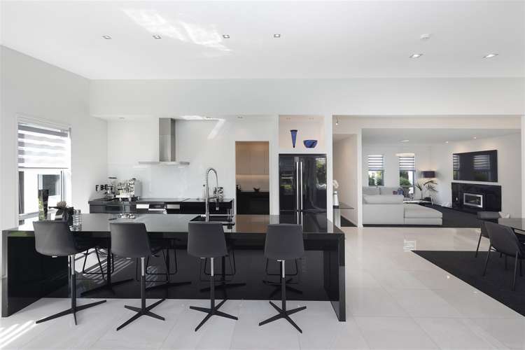 55 Applefield Court Northwood_8